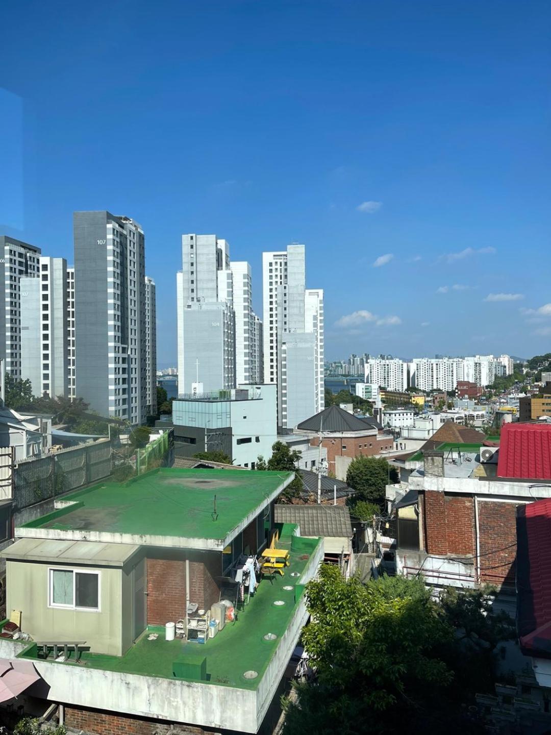 Space In Blackstone * Seul