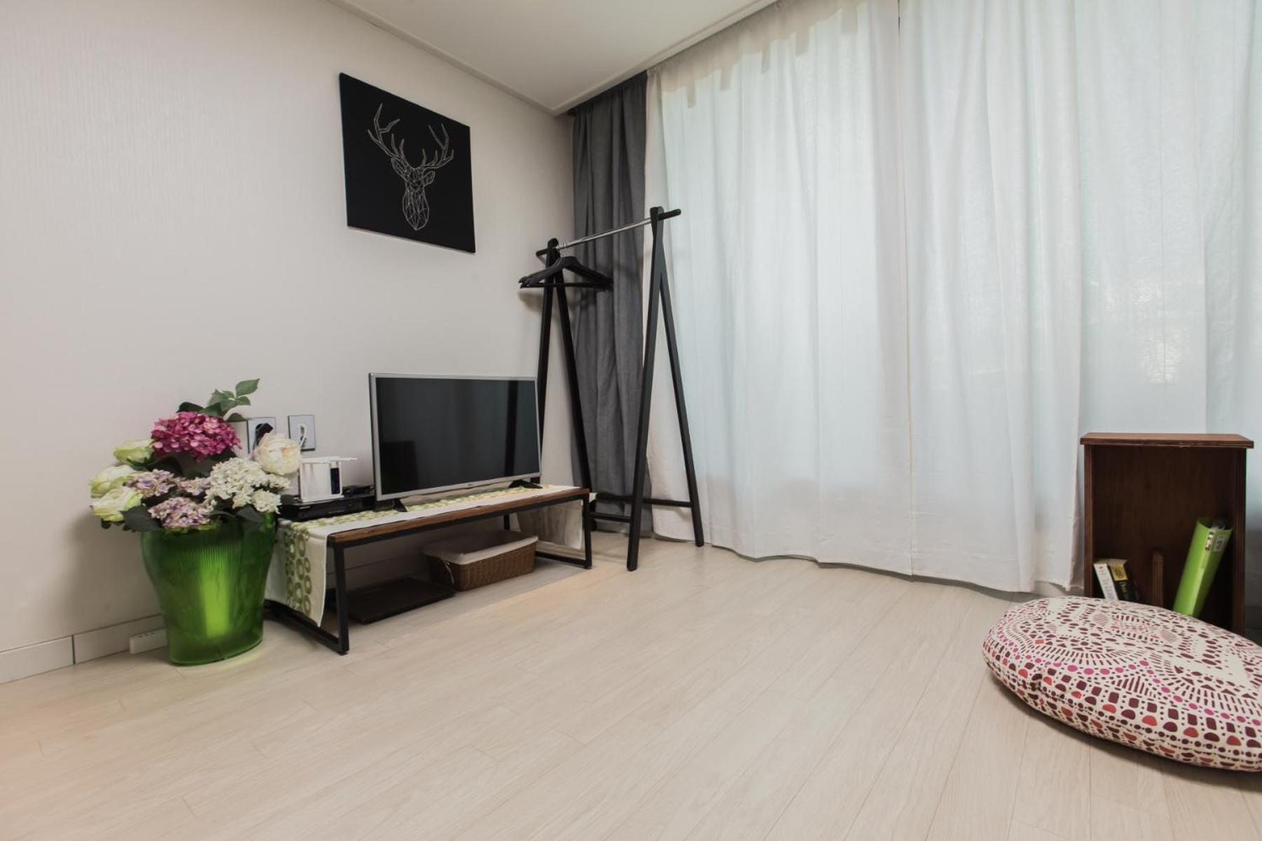 Space In Blackstone * Seul
